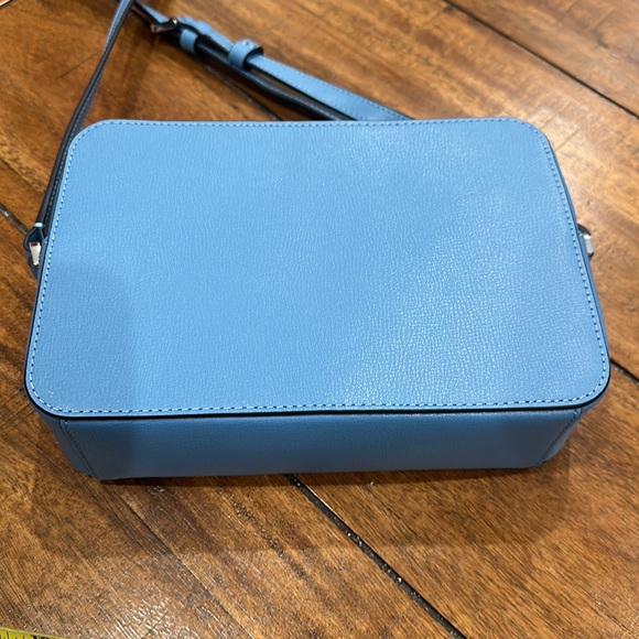 Kate Spade blue bag! Like new, no wear! - Picture 13 of 16